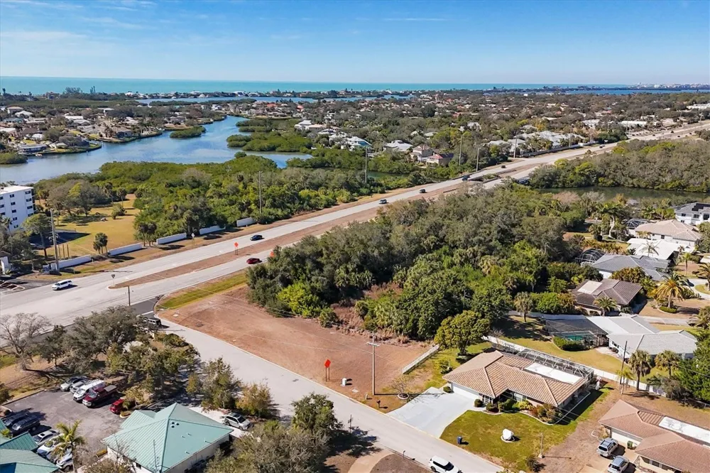 2099 S TAMIAMI TRAIL Osprey, FL 34229