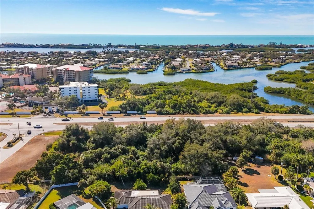 2099 S TAMIAMI TRAIL Osprey, FL 34229