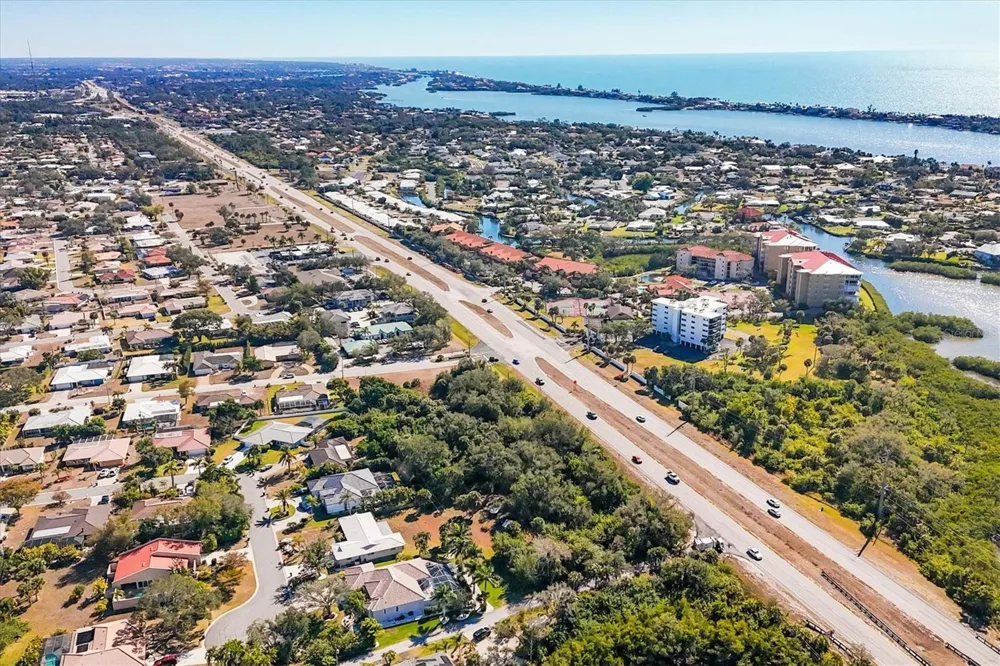 2099 S TAMIAMI TRAIL Osprey, FL 34229
