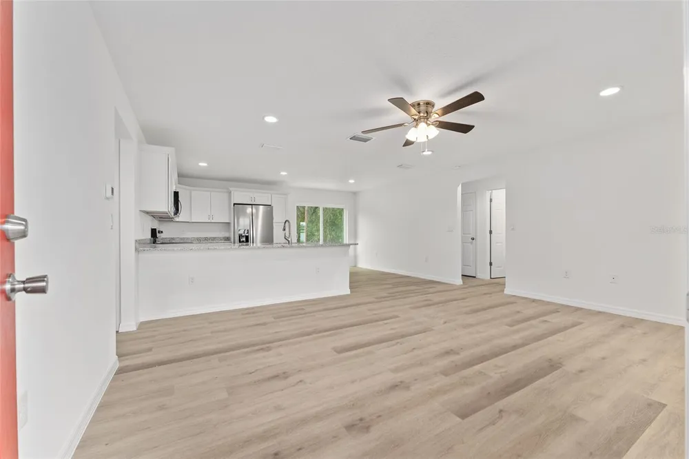 13119 NE 7TH LOOP Silver Springs, FL 34488