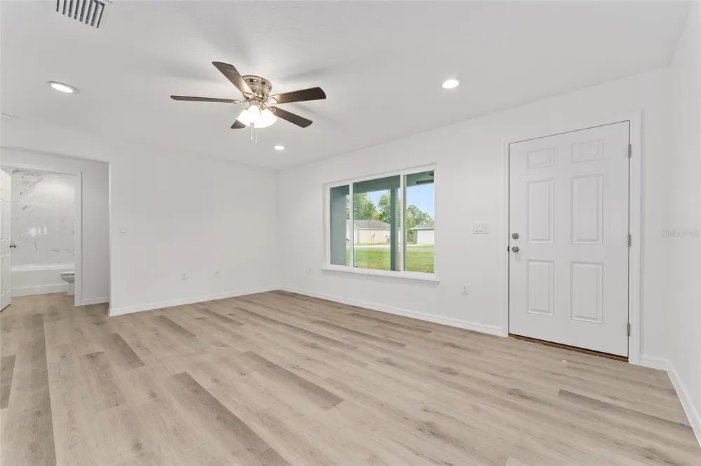 13119 NE 7TH LOOP Silver Springs, FL 34488