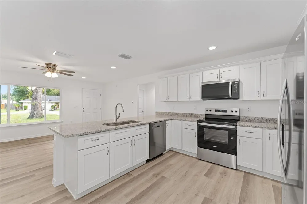 13119 NE 7TH LOOP Silver Springs, FL 34488