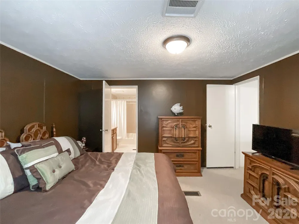 2329 Dolan Lane Liberty Hill, SC 29074