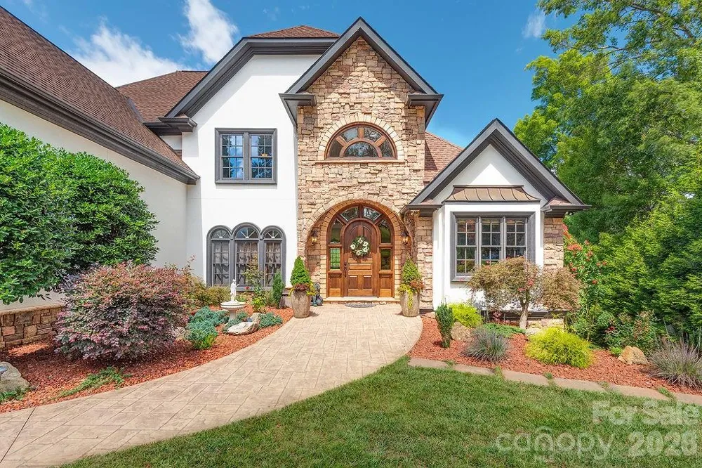 76 Bradford Vistas Drive Fletcher, NC 28732