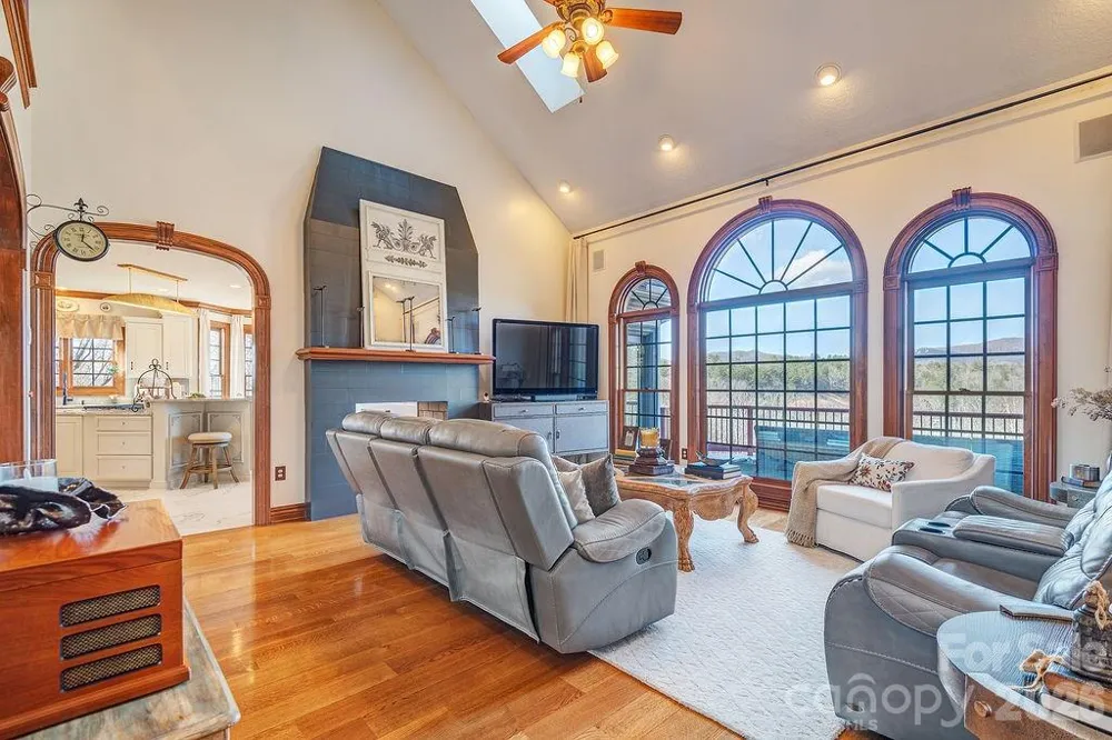 76 Bradford Vistas Drive Fletcher, NC 28732