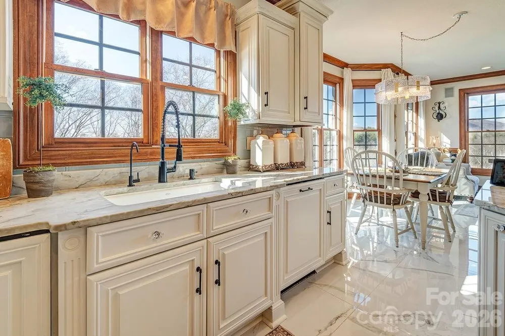 76 Bradford Vistas Drive Fletcher, NC 28732