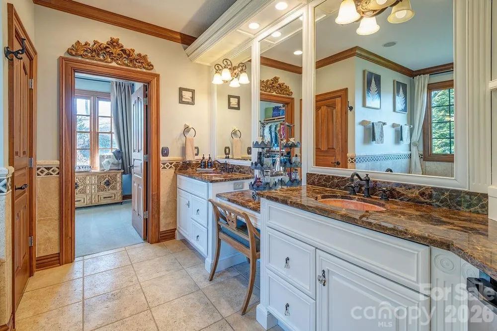76 Bradford Vistas Drive Fletcher, NC 28732