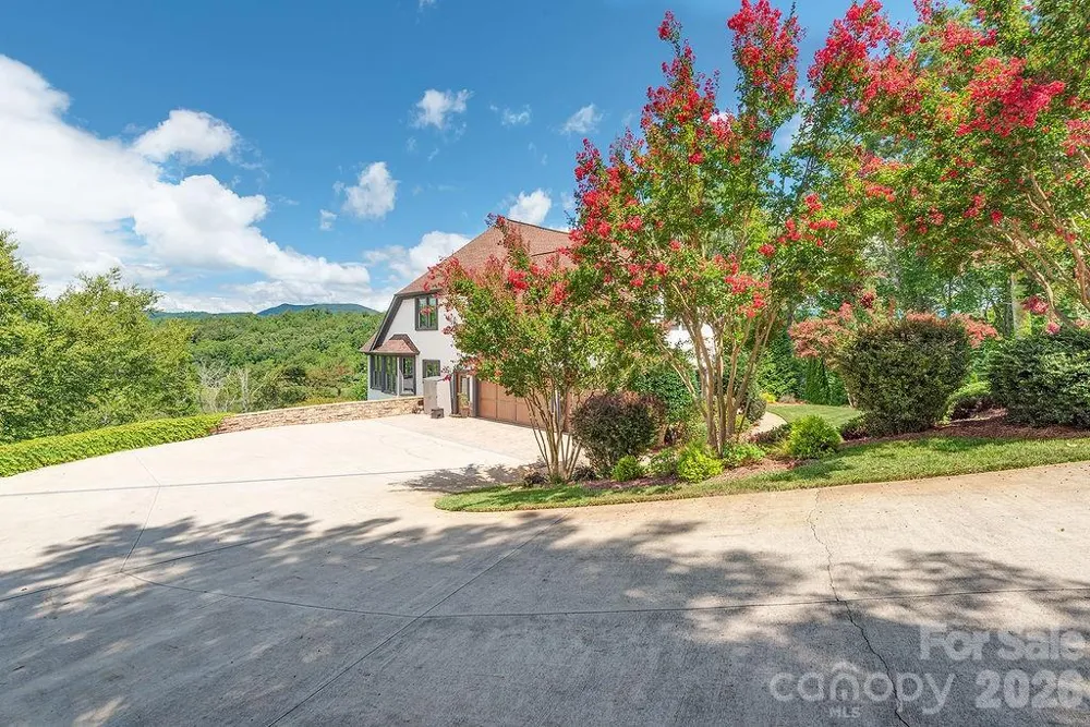 76 Bradford Vistas Drive Fletcher, NC 28732