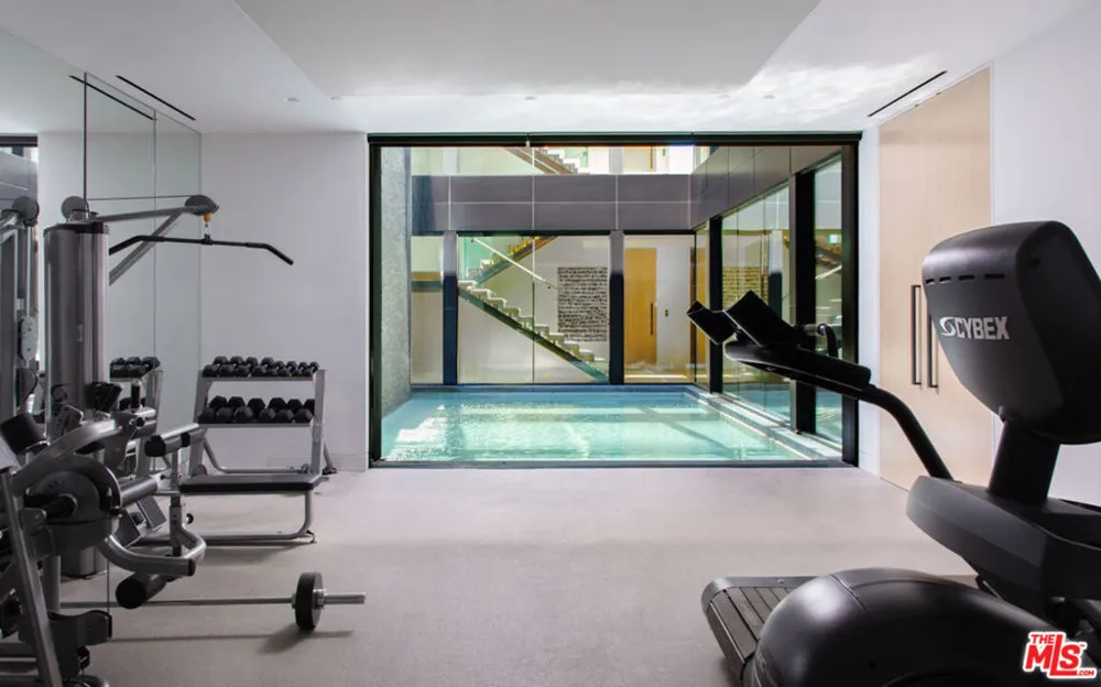 1601 Casale Road Pacific Palisades, CA 90272