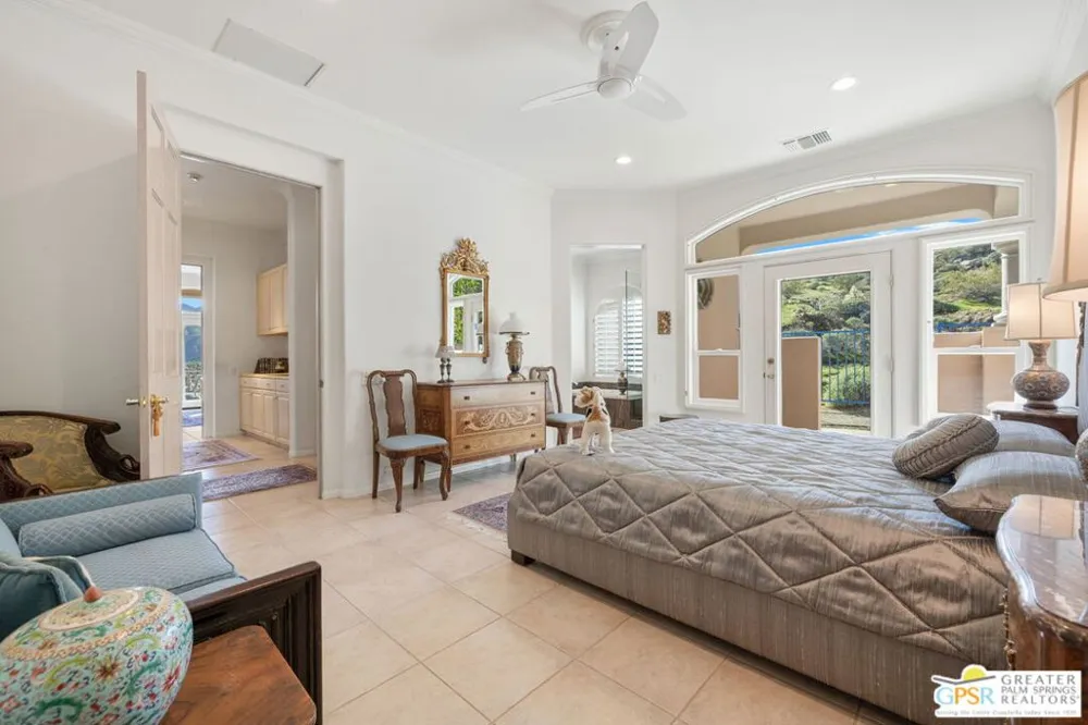 18 Cahuilla Hills Drive Palm Springs, CA 92264