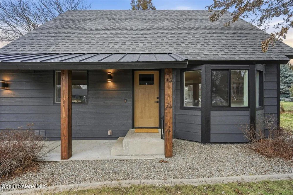 387 E Iowa Avenue Hayden, ID 83835