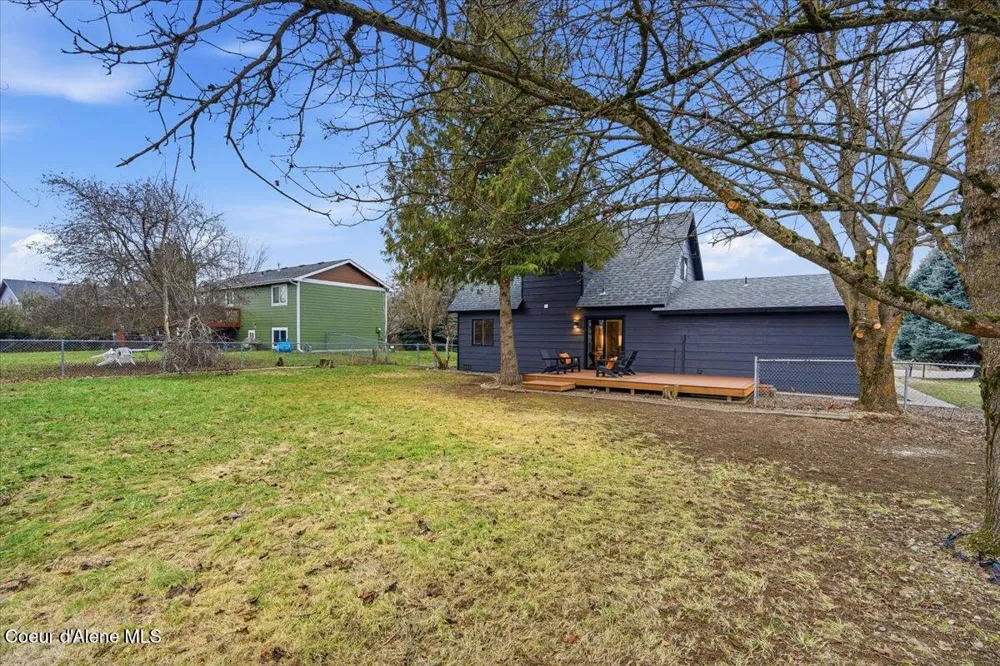 387 E Iowa Avenue Hayden, ID 83835
