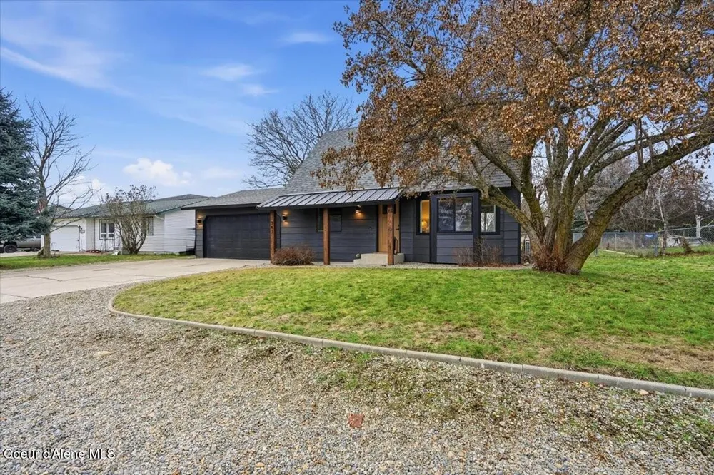 387 E Iowa Avenue Hayden, ID 83835