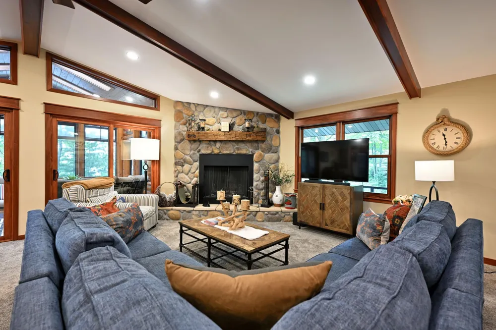 15648 W Victory Heights Circle Stone Lake, WI 54876