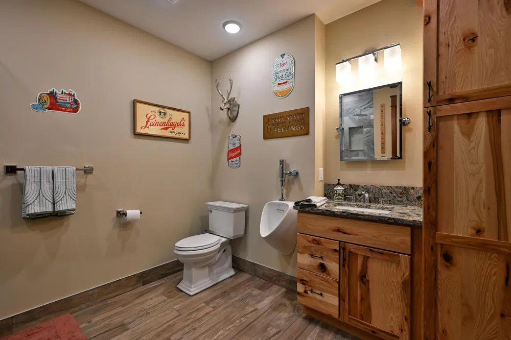 15648 W Victory Heights Circle Stone Lake, WI 54876