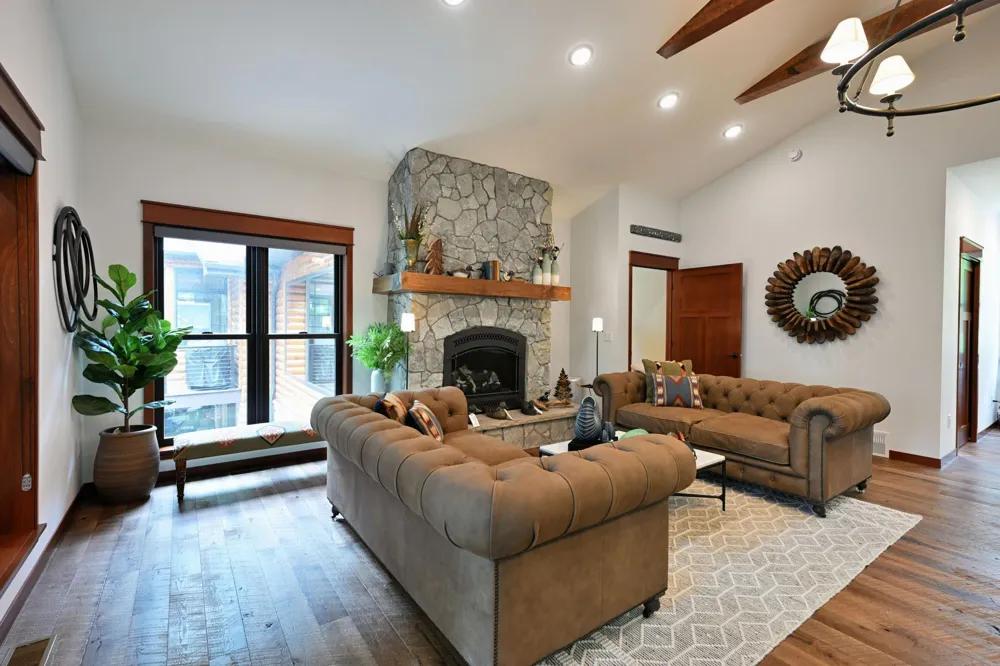 15648 W Victory Heights Circle Stone Lake, WI 54876