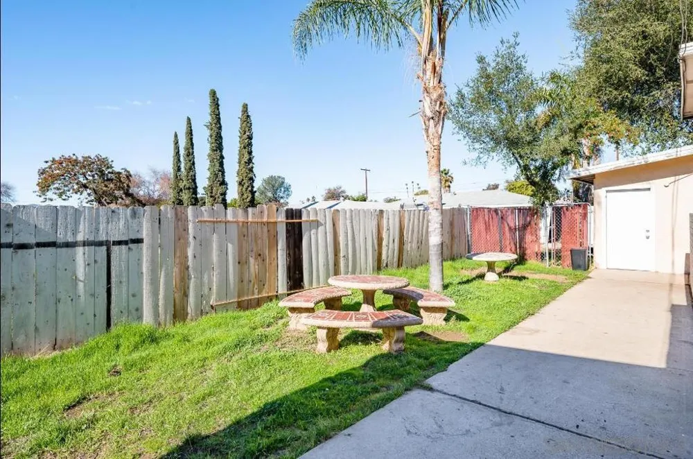 532 1st St El Cajon, CA 92021