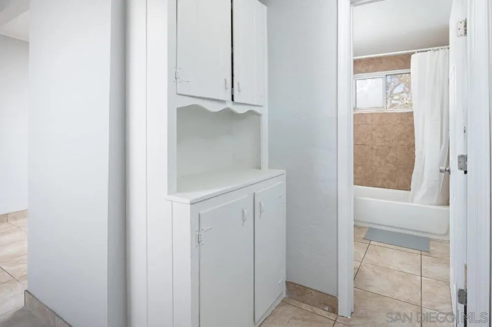 532 1st St El Cajon, CA 92021