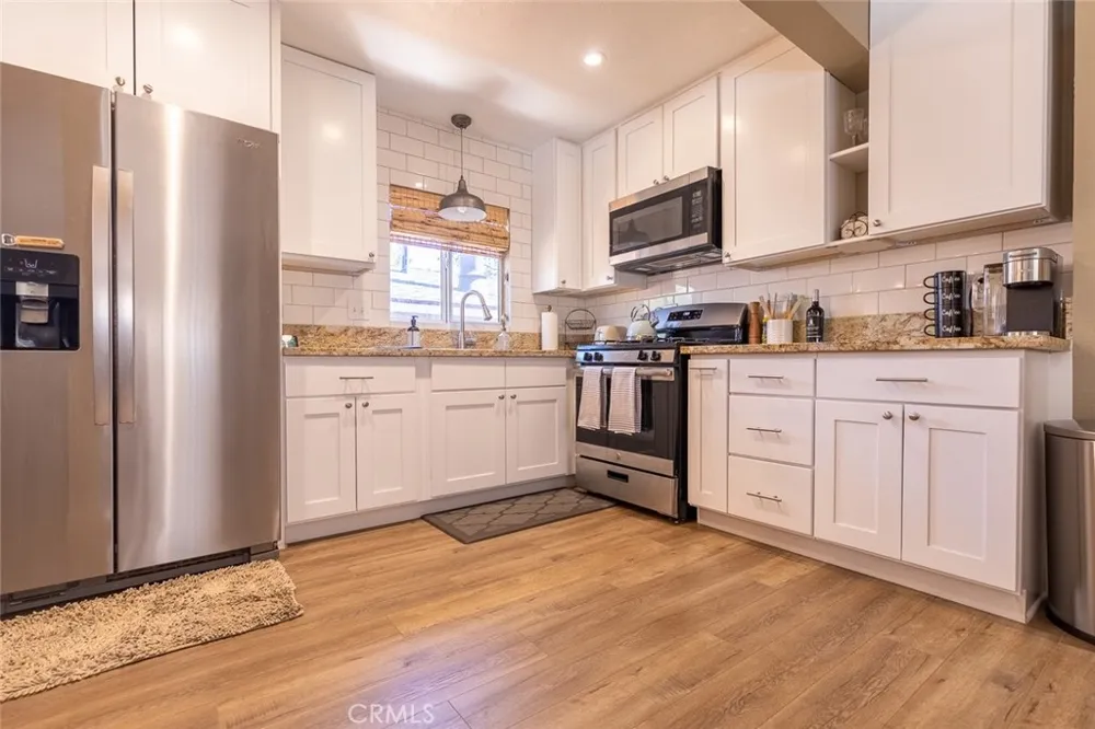 846 Maple Lane Sugarloaf, CA 92386