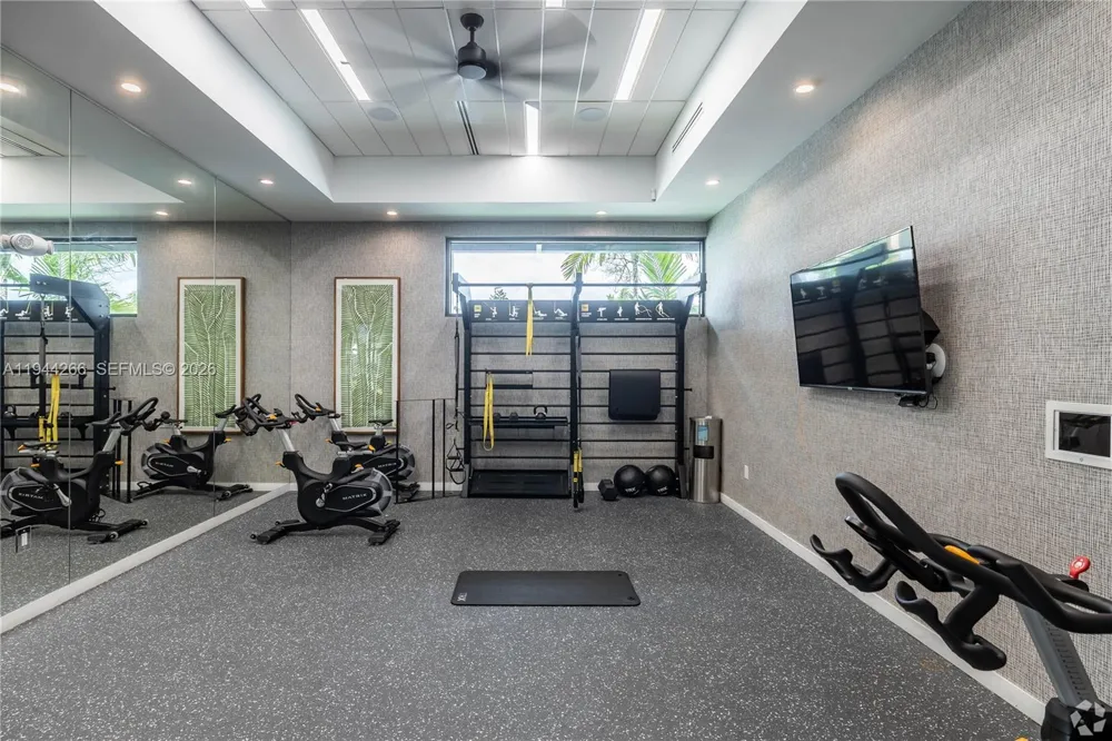 19275 NW 27th Ave #- Miami Gardens, FL 33056