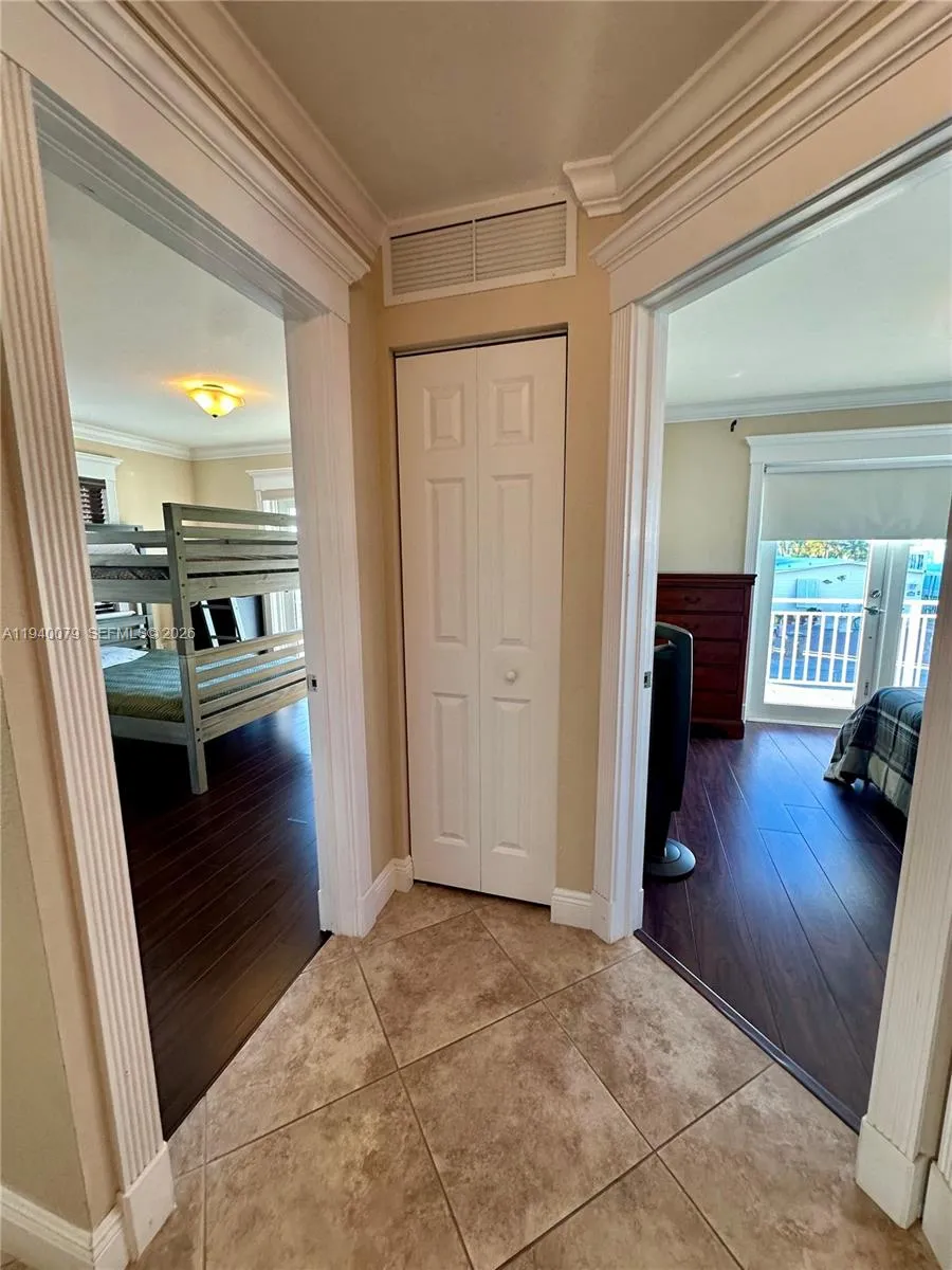 1516 Aqueduct Ln #1 Key Largo, FL 33037