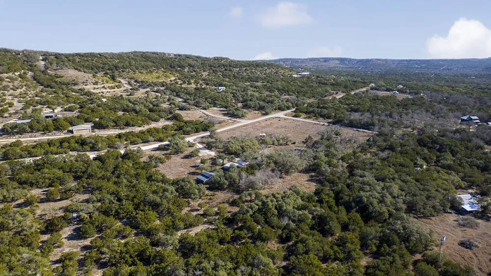 2058 Montell Road Wimberley, TX 78676