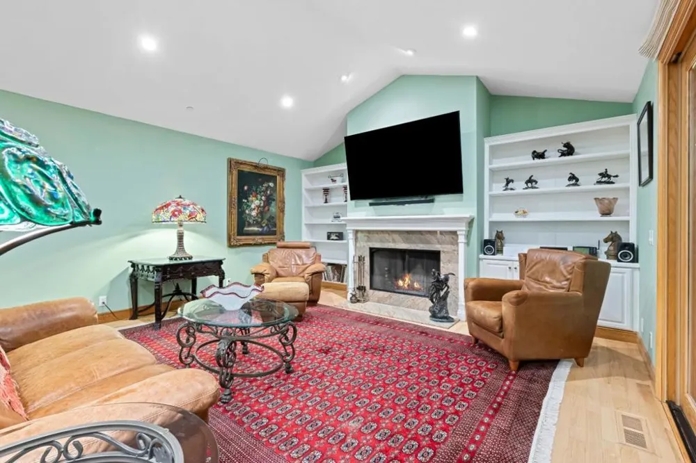 6915 Redwood Retreat Road Gilroy, CA 95020