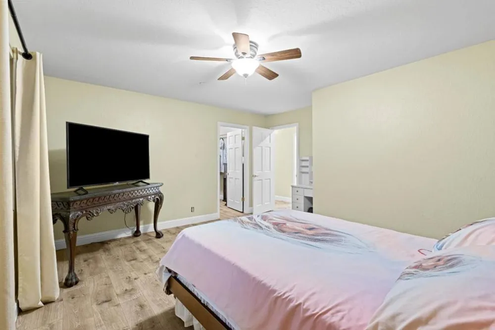 6915 Redwood Retreat Road Gilroy, CA 95020