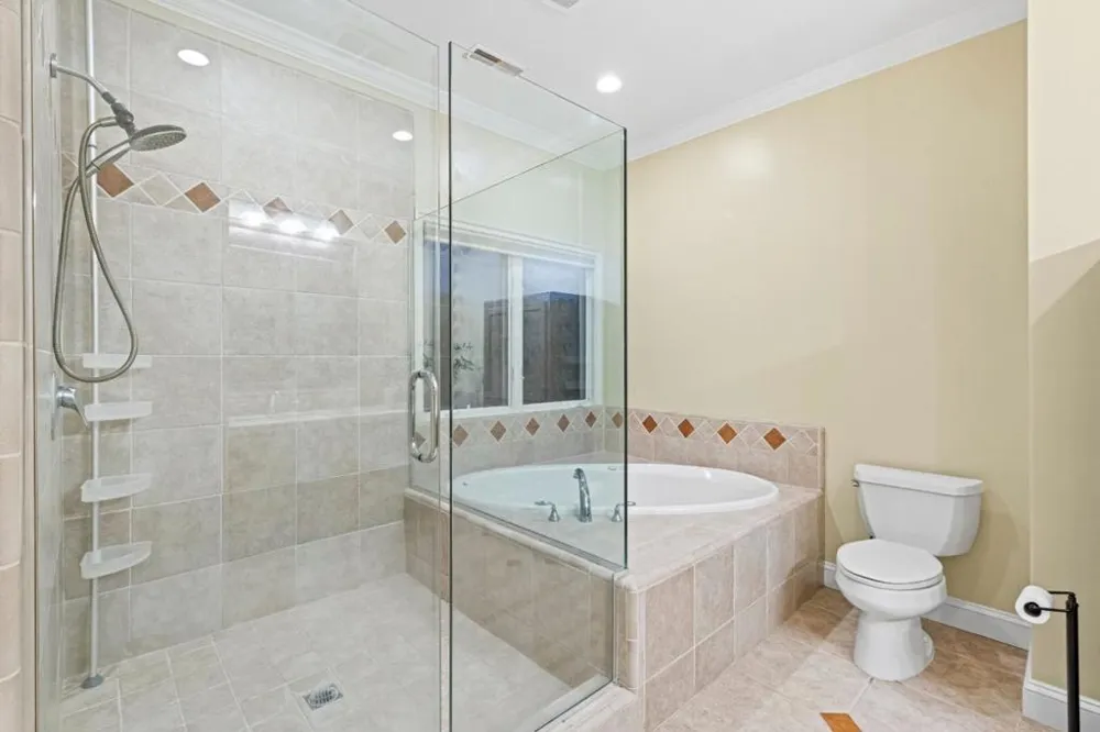6915 Redwood Retreat Road Gilroy, CA 95020