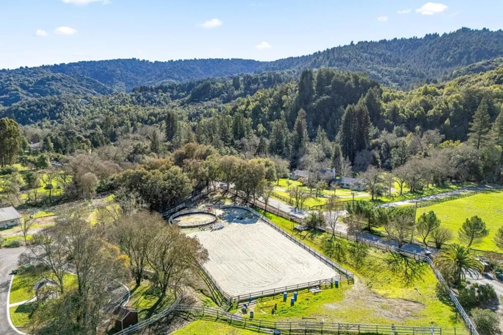 6915 Redwood Retreat Road Gilroy, CA 95020