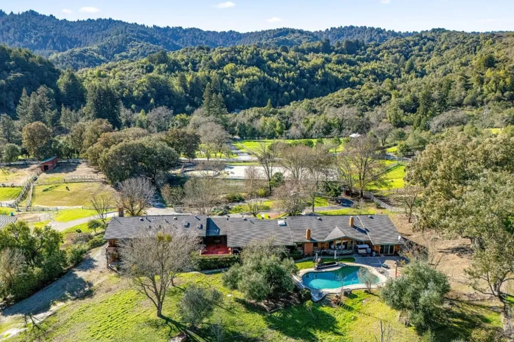 6915 Redwood Retreat Road Gilroy, CA 95020