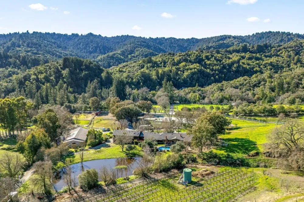6915 Redwood Retreat Road Gilroy, CA 95020