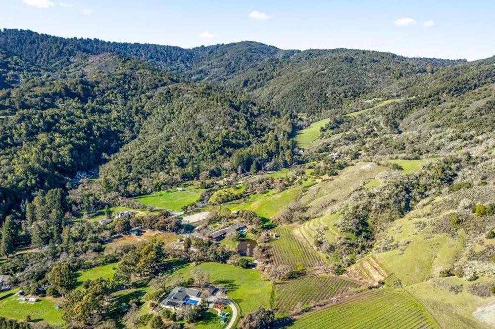 6915 Redwood Retreat Road Gilroy, CA 95020