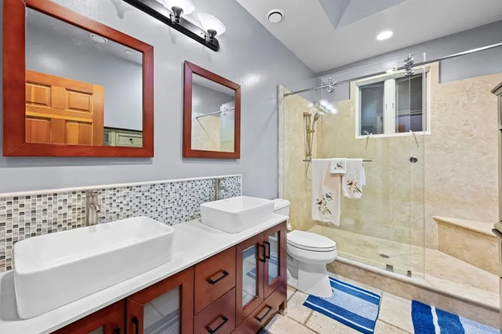 6915 Redwood Retreat Road Gilroy, CA 95020