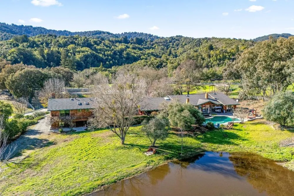 6915 Redwood Retreat Road Gilroy, CA 95020