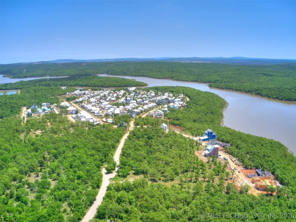 131 Lower Greenway Carlton Landing, OK 74432