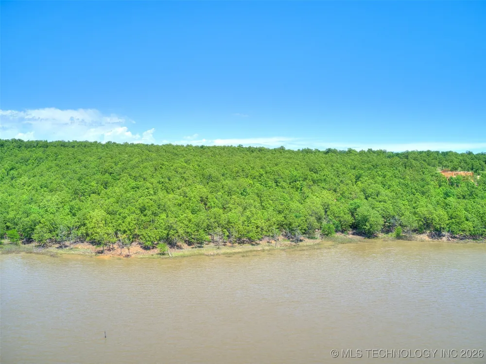 133 Lower Greenway Carlton Landing, OK 74432