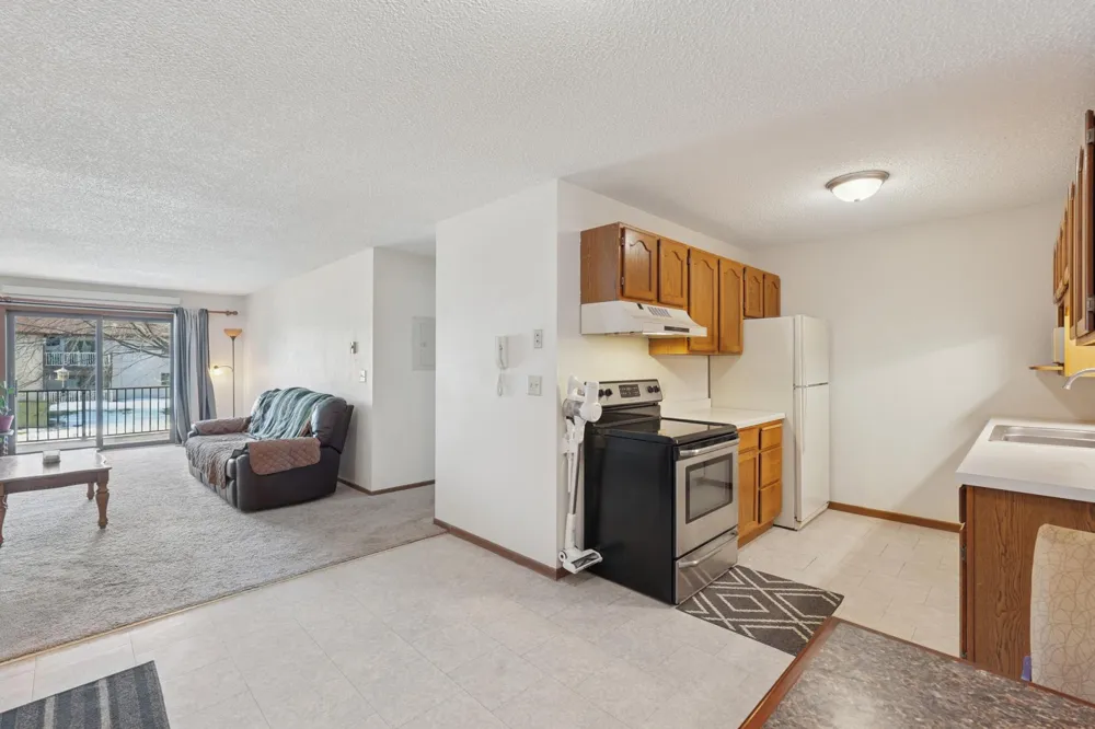 3125 Cory Lane #208 Hastings, MN 55033