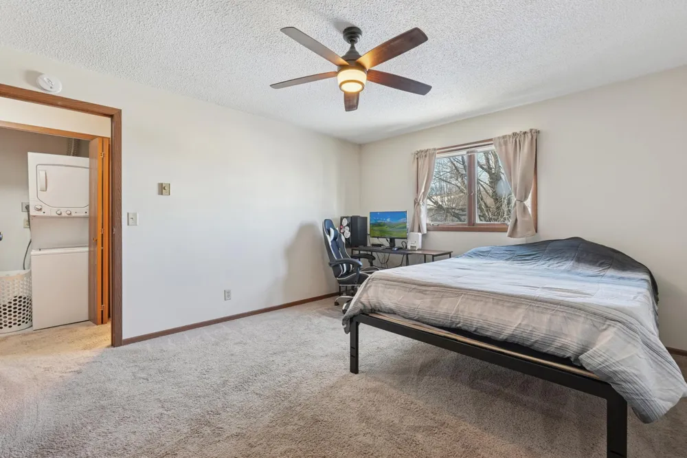 3125 Cory Lane #208 Hastings, MN 55033
