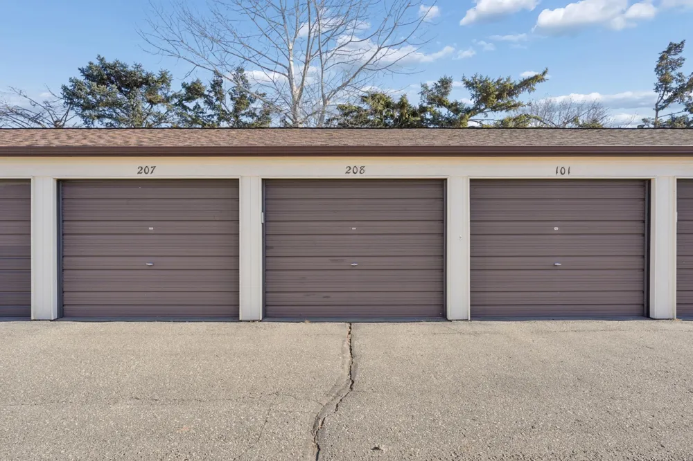 3125 Cory Lane #208 Hastings, MN 55033