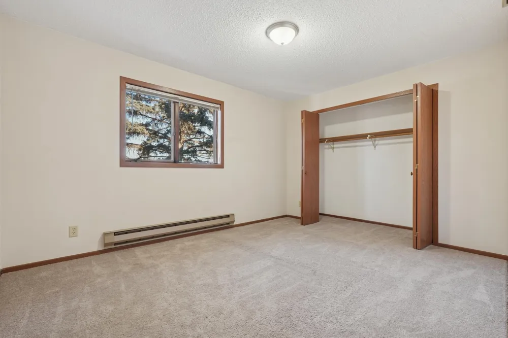 3125 Cory Lane #208 Hastings, MN 55033