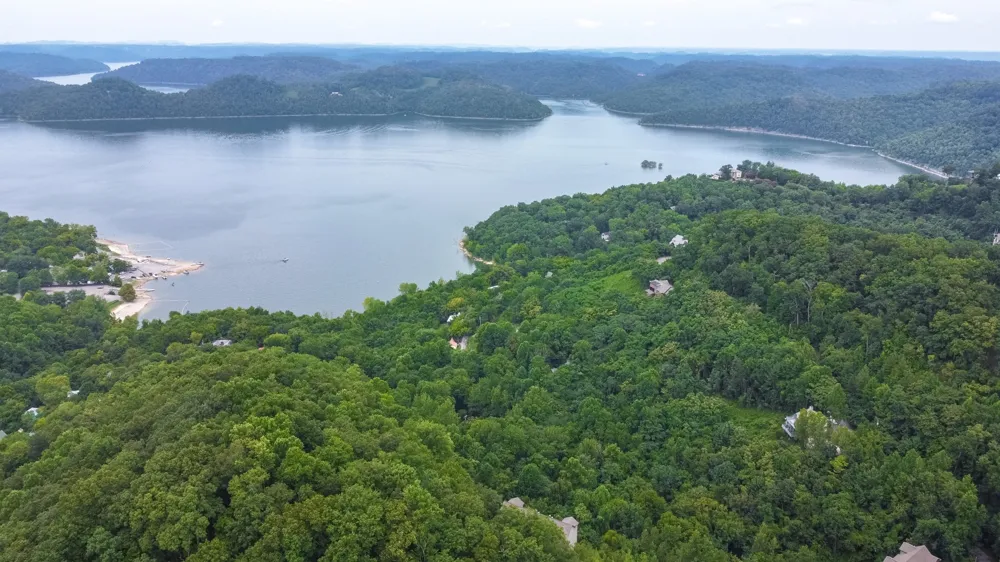320 Floating Mill Rd Silver Point, TN 38582