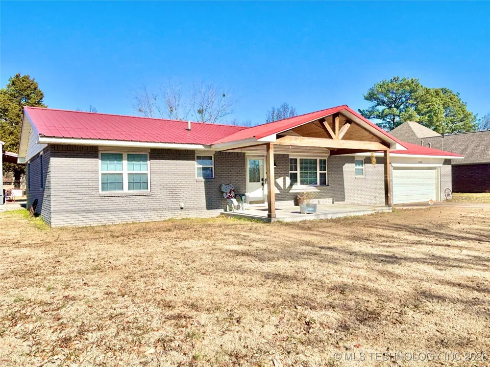1303 H STREET Stigler, OK 74462
