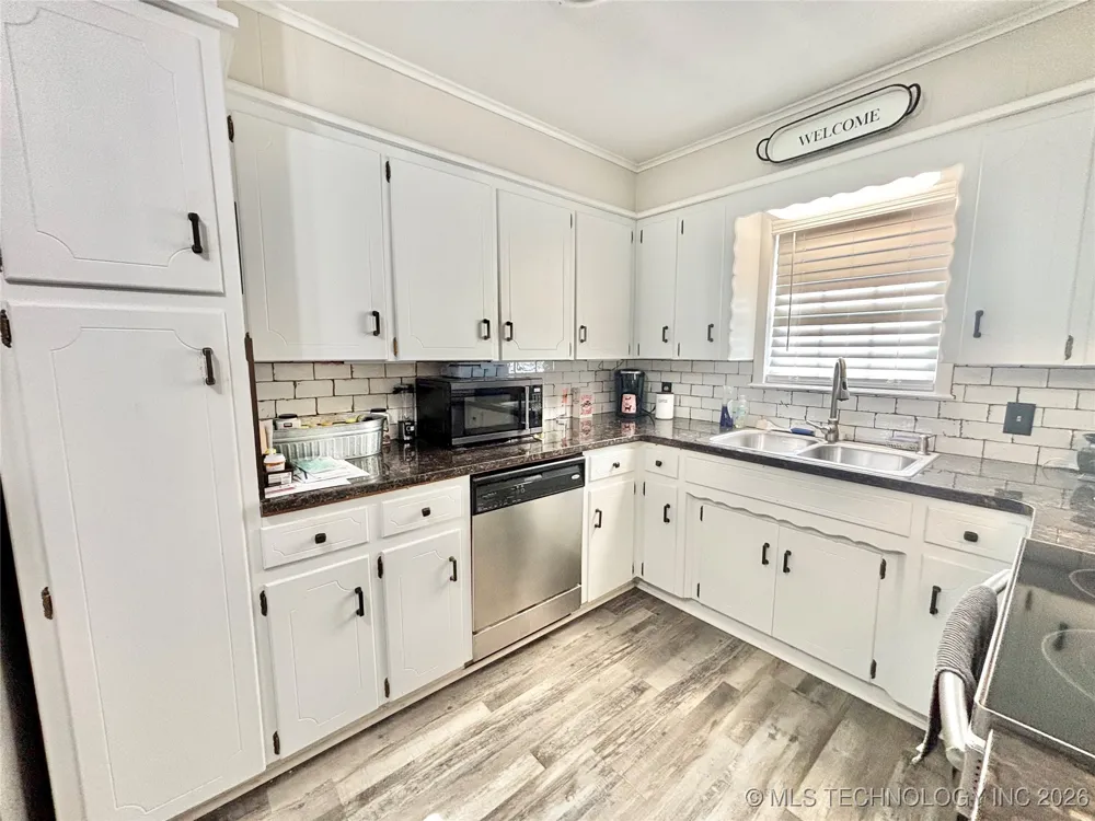 1303 H STREET Stigler, OK 74462