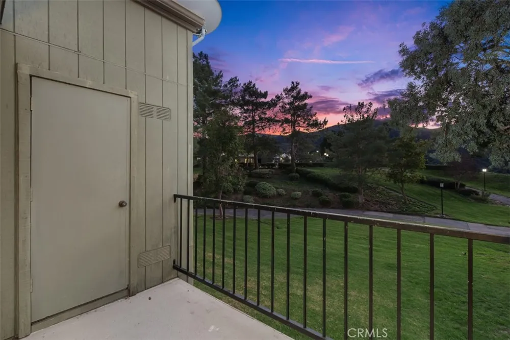 2576 Avenida Del Vista #204 Corona, CA 92882