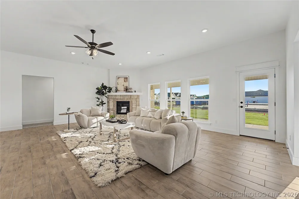 12934 S 21st Place E Jenks, OK 74037