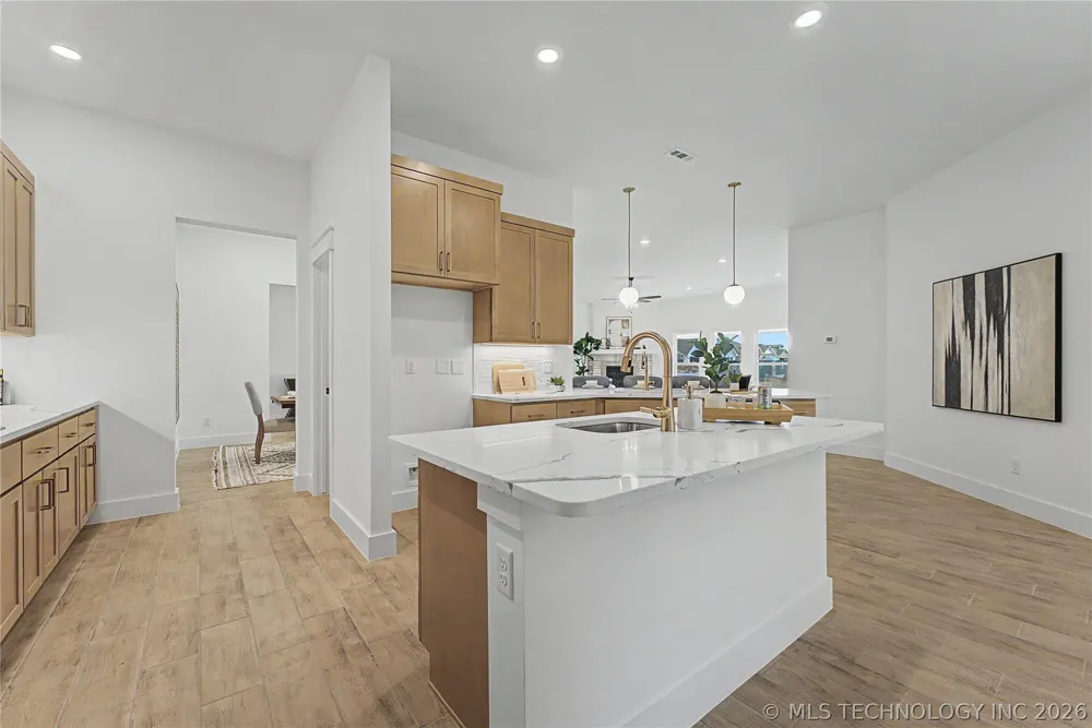 12934 S 21st Place E Jenks, OK 74037