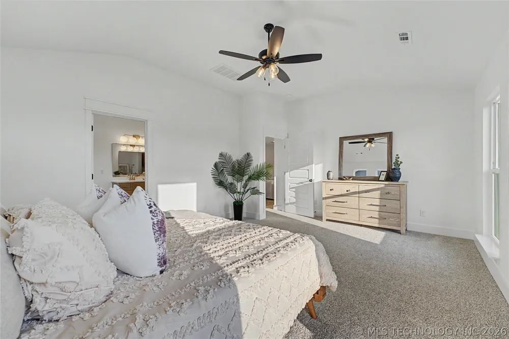 12934 S 21st Place E Jenks, OK 74037