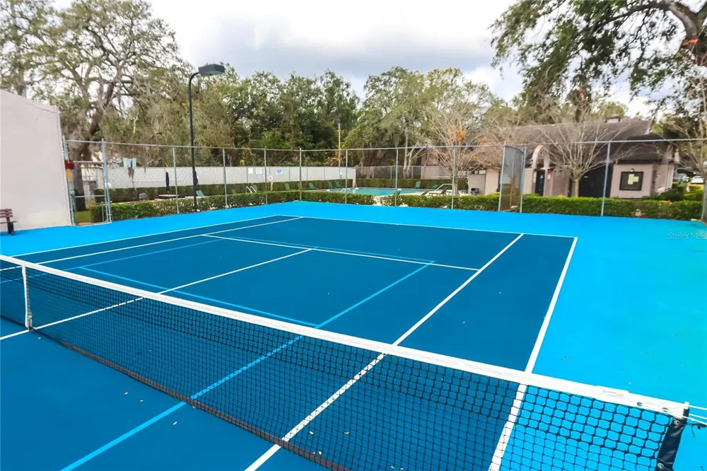 4009 NESTLE OAKS PLACE #104 Tampa, FL 33613