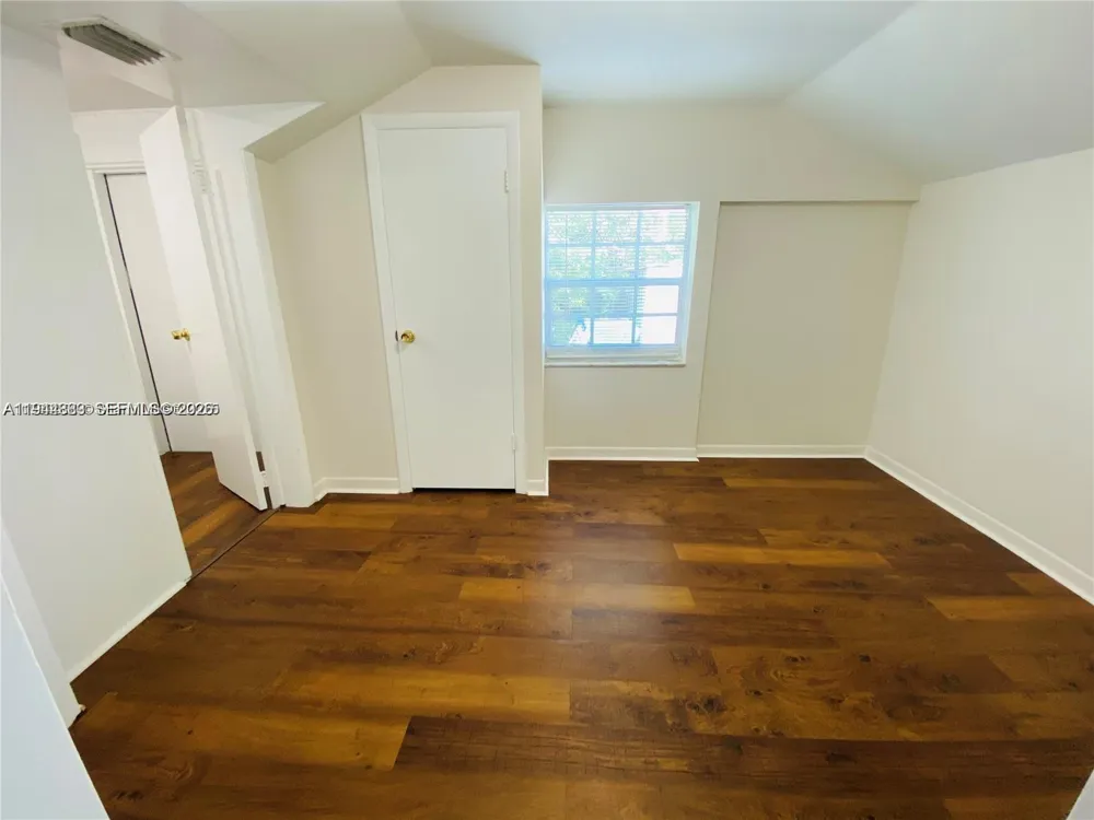1309 24th Ave Hollywood, FL 33020